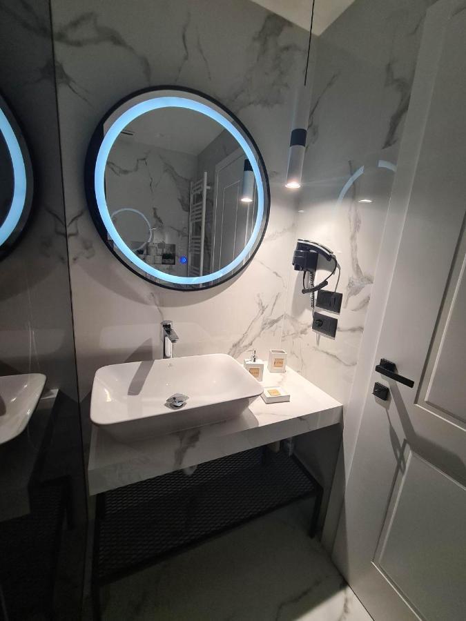 Grey Luxury Apartment Αργυρόκαστρο Εξωτερικό φωτογραφία