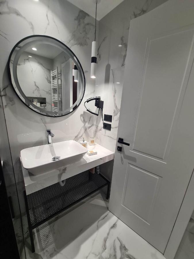 Grey Luxury Apartment Αργυρόκαστρο Εξωτερικό φωτογραφία