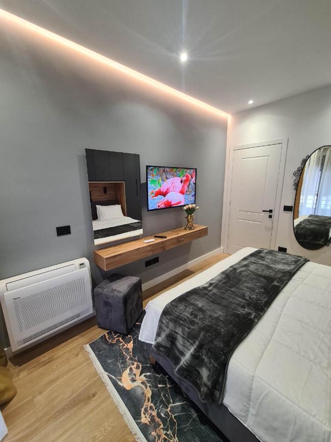 Grey Luxury Apartment Αργυρόκαστρο Εξωτερικό φωτογραφία