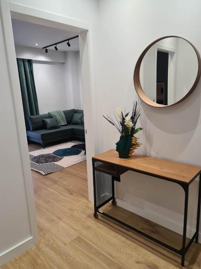 Grey Luxury Apartment Αργυρόκαστρο Εξωτερικό φωτογραφία